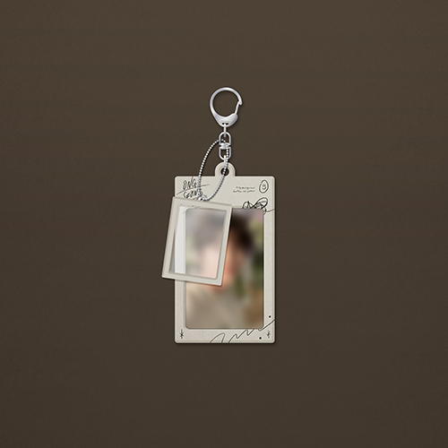 옹성우 (ONG SEONG WU) - 포토카드 홀더 & 키링 (PHOTO CARD HOLDER & KEY RING) /  2022 SEASON’S GREETINGS MD